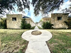 Building Photo - 2013 Agua Fina Ave
