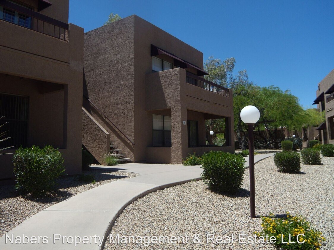 Building Photo - 16657 E Gunsight Dr