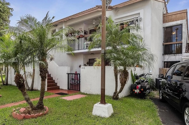 Building Photo - 7510 SW 153rd Plz