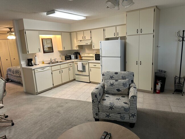 Foto del edificio - Experience Maintenance-Free 55+ Living at The Cove at Tavares Village!