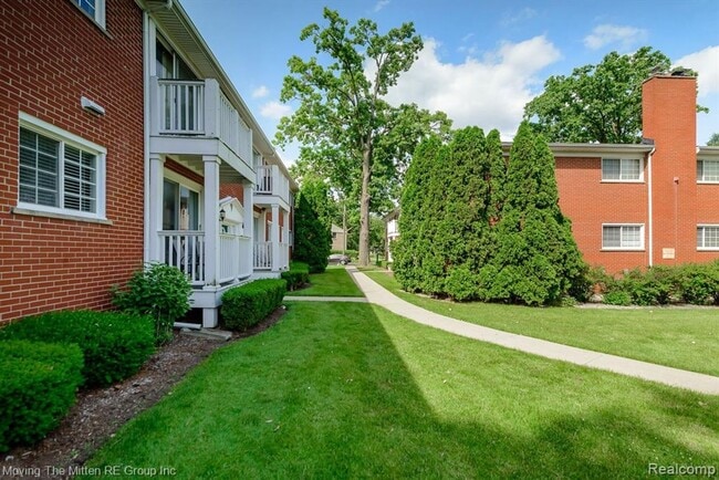 Foto del edificio - 487 N Eton St