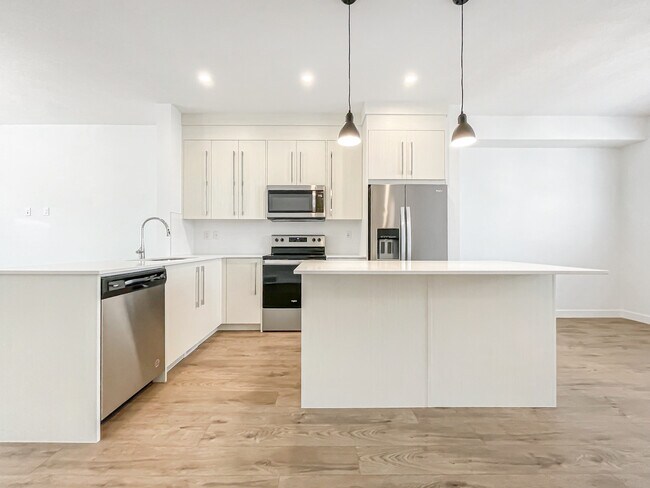 Building Photo - 50 Cornerstone Passage NE