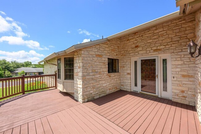 Foto del edificio - 7210 Smokey Hill Rd
