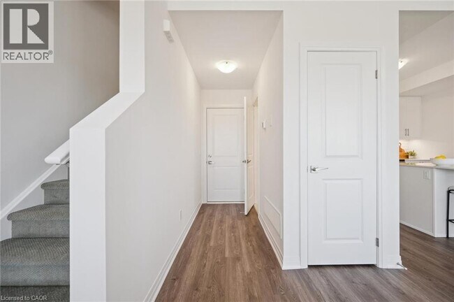 Building Photo - 265 Cotton Grass St