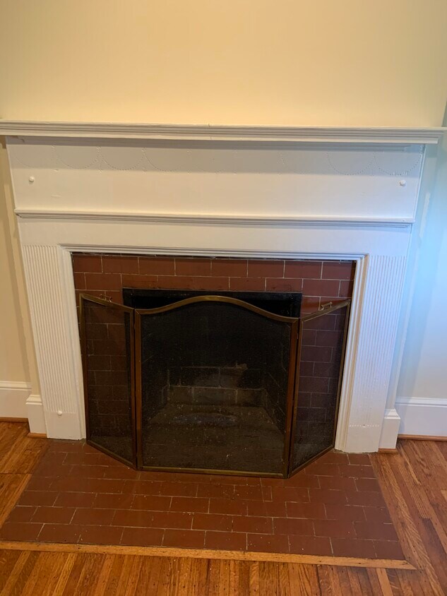 Primary Photo - 1041 Cherokee Rd