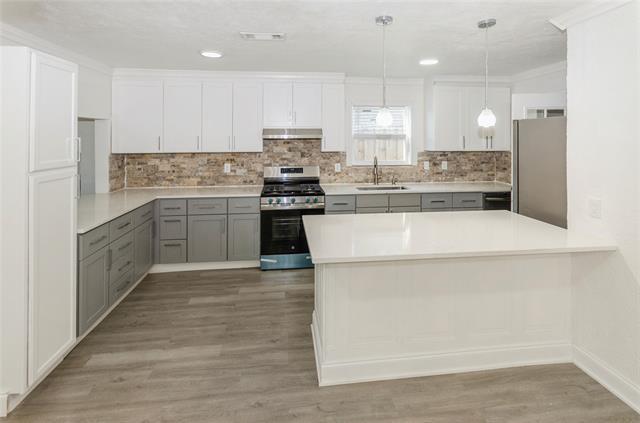 Building Photo - 4302 Glenhaven Dr