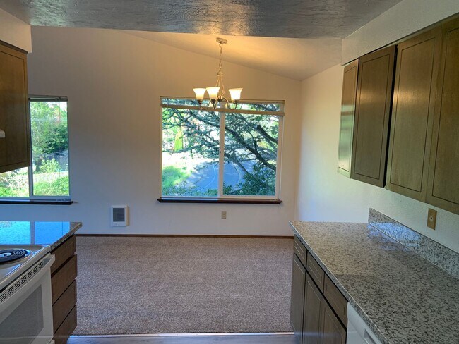 Foto del edificio - 83-2955-65 NW Glenridge