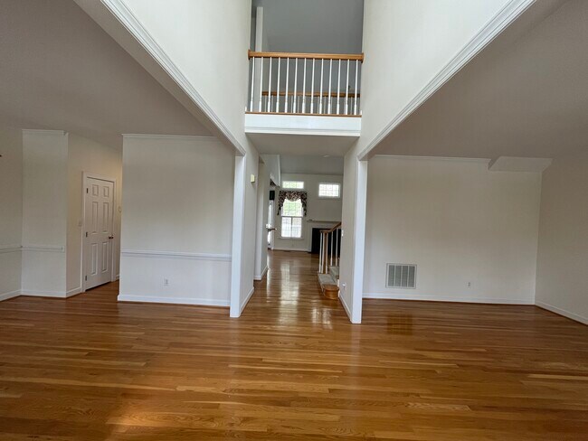 Building Photo - 114 Loblolly Dr