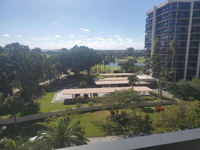 Foto del edificio - 2425 Presidential Way