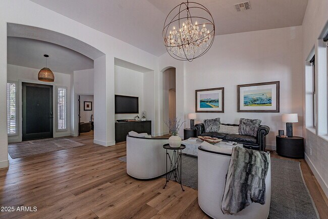 Foto del edificio - 194 W Sunburst Ln