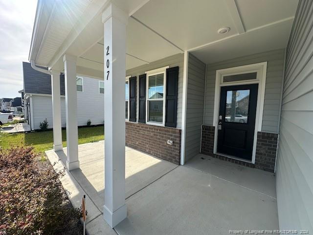 Building Photo - 207 Springhaven Dr
