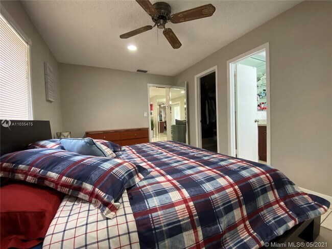 Foto del edificio - 14835 SW 304th Terrace