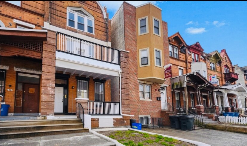 Primary Photo - 2321 N Park Ave
