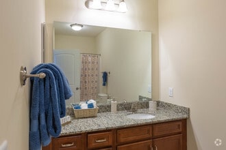 BATHROOM - Groves at Berry Creek