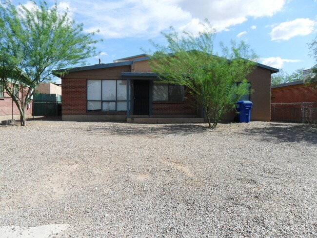 Entrada de la Unidad n.° 1 - 808 E Lester St