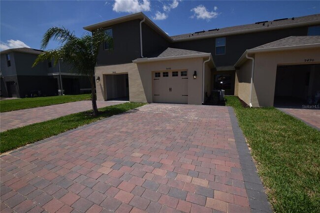 Foto del edificio - 9496 Bauer Alley