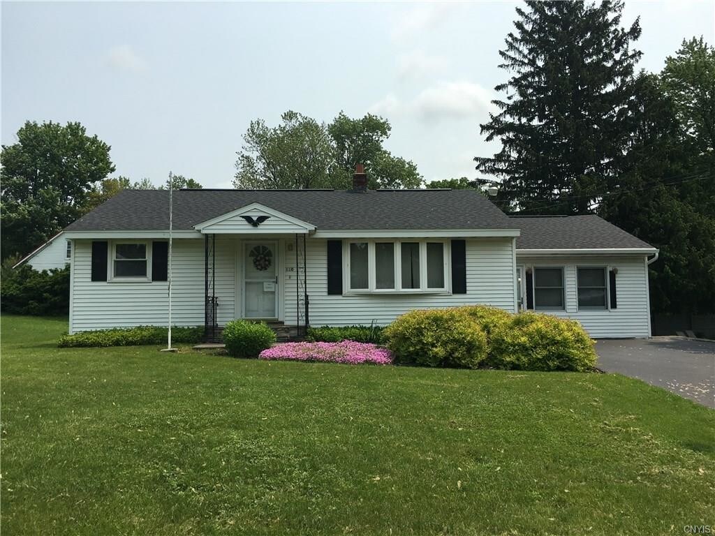 Foto principal - 110 Fremont Rd