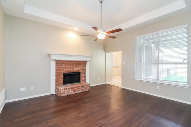Building Photo - 1722 Marcella Ln