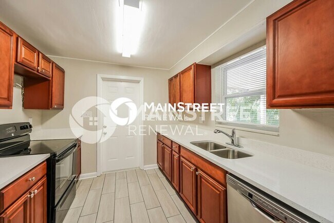 Building Photo - 3 Bedroom Pet-Friendly Home in Fort Myers,...