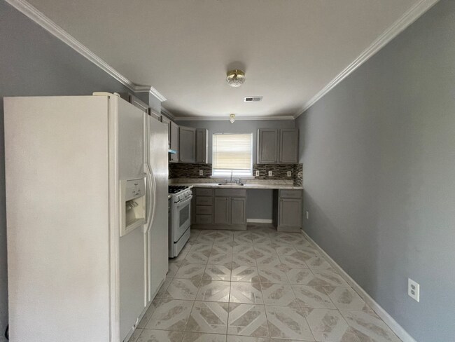 Foto del edificio - 1014 Fairmount Ave