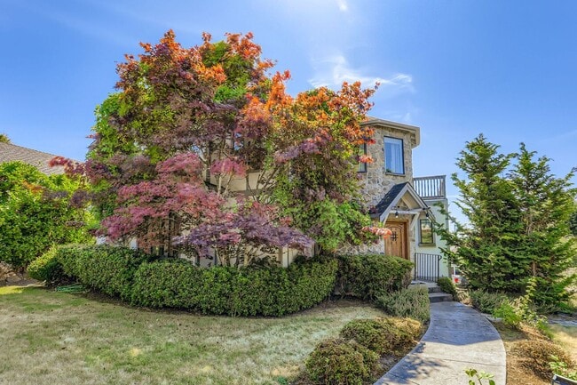 Foto del edificio - 4bd/3.25ba Kirkland house