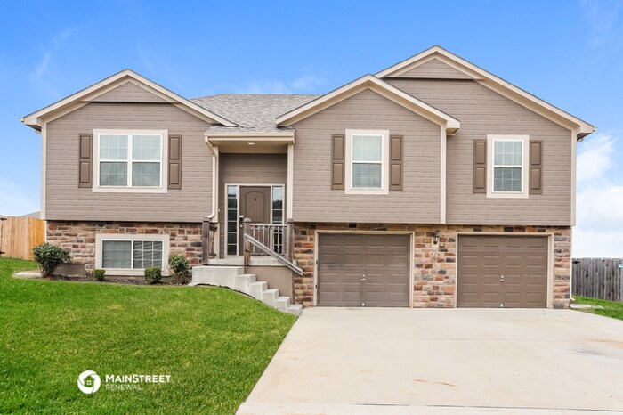 Foto principal - 426 Sunflower Dr