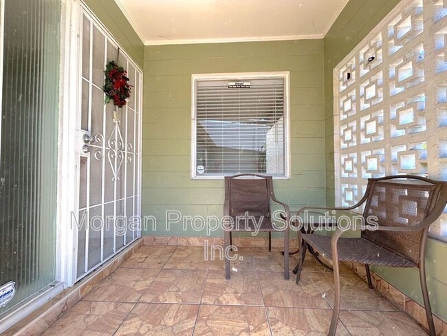 Building Photo - 5741 Westbury Dr