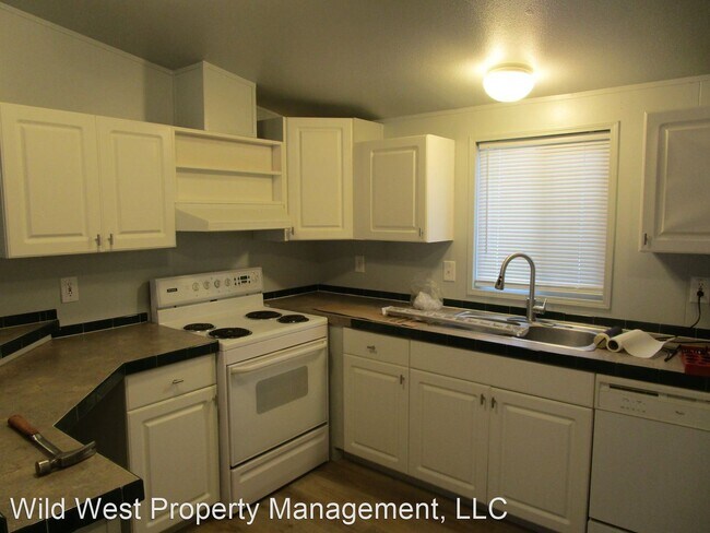 Foto del edificio - 3 br, 2 bath House - 3491 SE Umatilla Loop