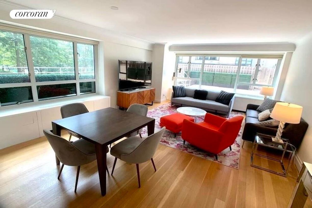 Foto principal - 220 E 66th St