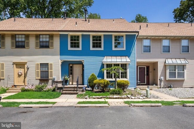 Building Photo - 13 Wisina Ct