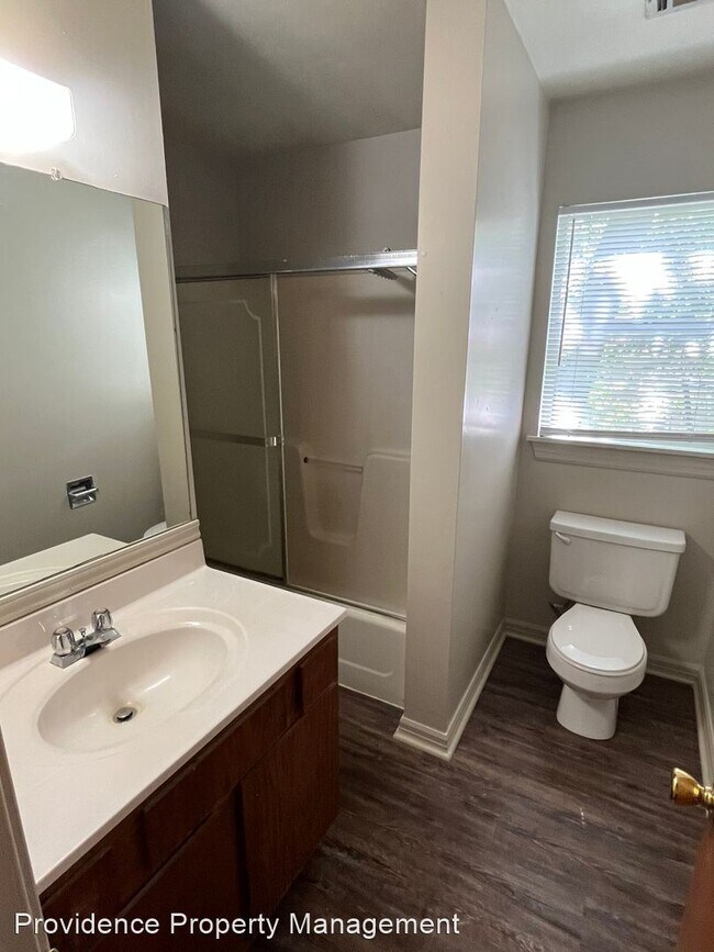 Foto del edificio - 4 br, 2 bath House - 458 S. Buchanan Ave.