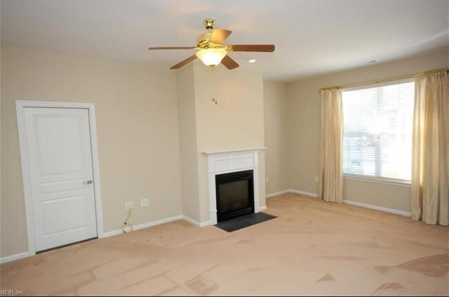 Building Photo - 5320 Hayton Way