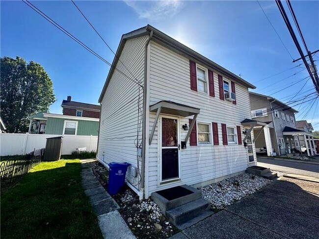 Foto del edificio - 234 Hickman St