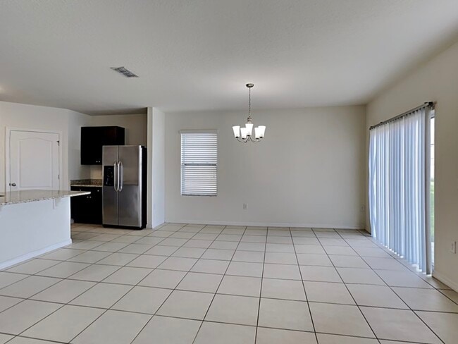Building Photo - 320 Aberdeen Dr