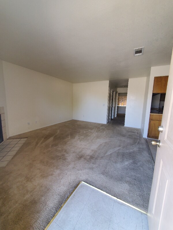 Foto principal - 824 S Norma St