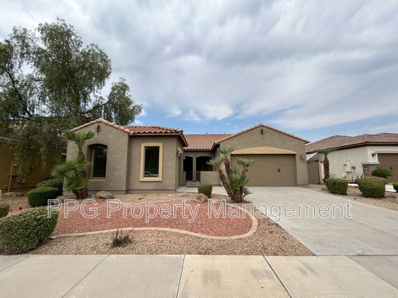 Foto principal - 4332 N 154th Ave