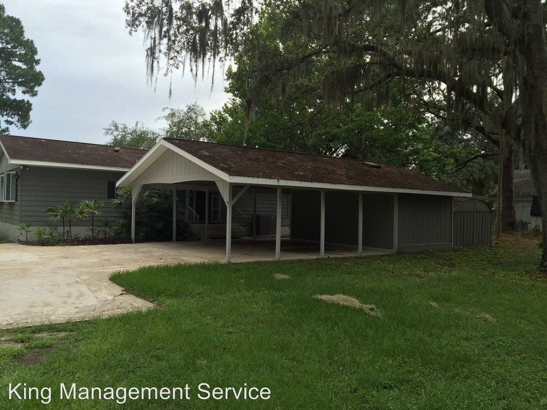 Primary Photo - 9306 Lake Hickory Nut Dr