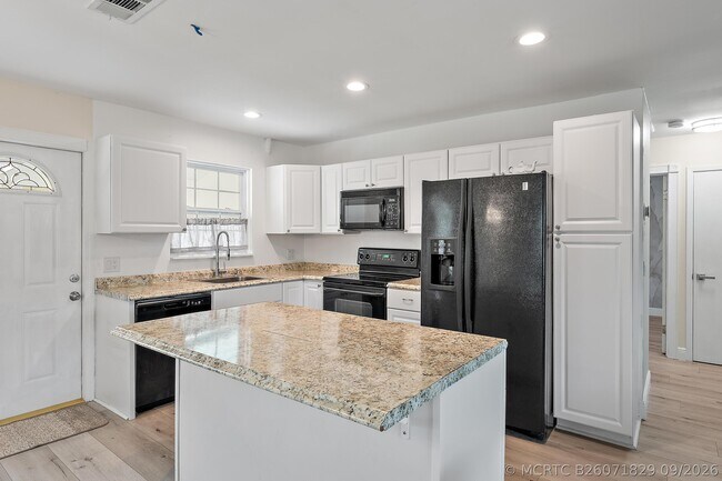 Building Photo - 5810 Tucker Rd