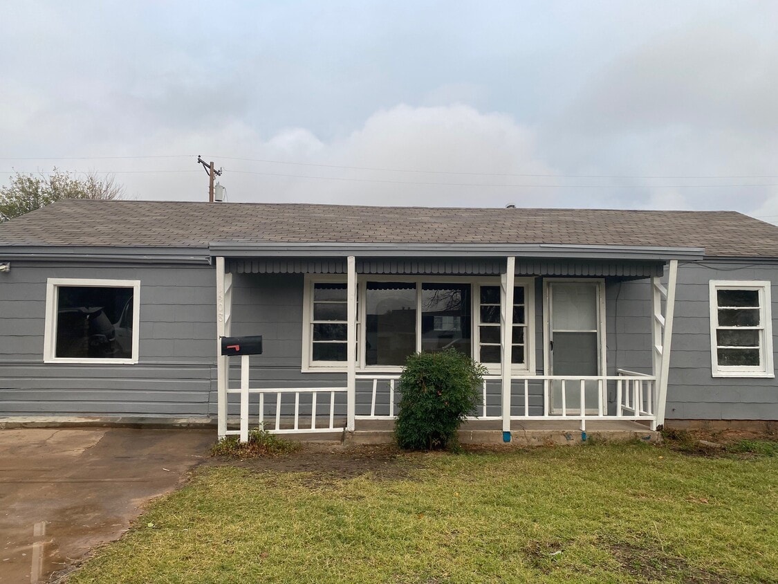 1408 Nix St, Amarillo, TX 79107 House Rental in Amarillo, TX