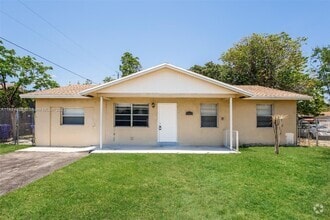Building Photo - 1731 NW 1st Terrace