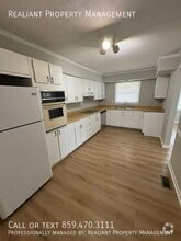 Building Photo - 2180 Winterberry Dr