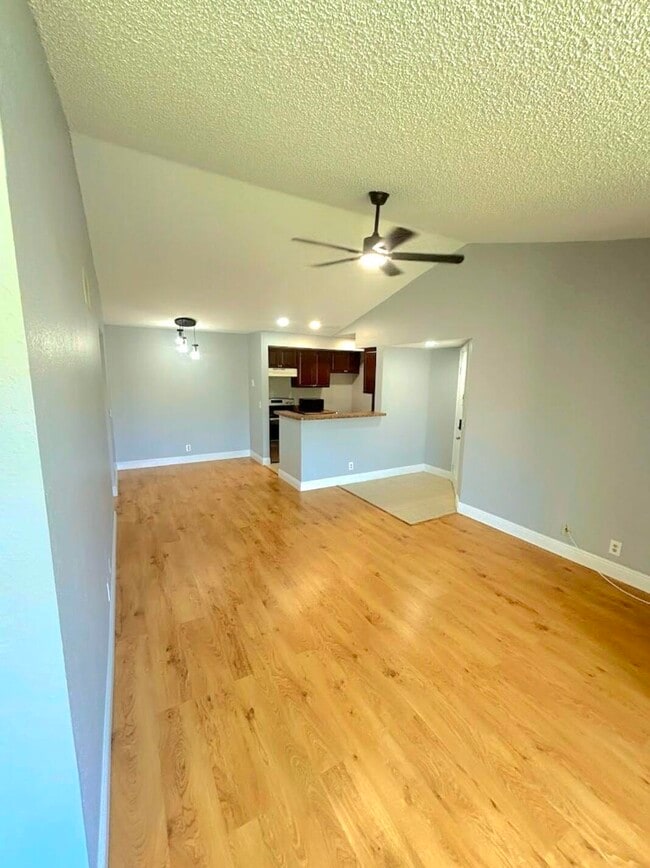 Building Photo - 2900 S University Dr