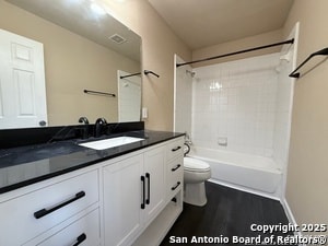 Building Photo - 11023 Mustang Spring