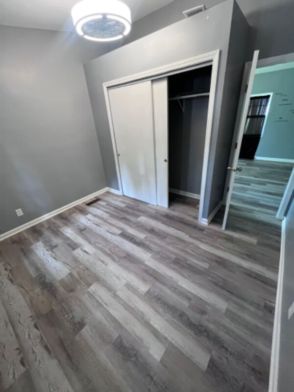 Foto del edificio - 1407 E 50th Pl