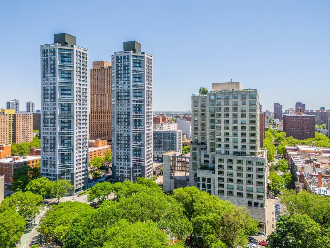 Foto principal - 1280 5th Ave