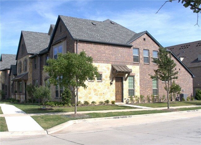 Building Photo - 4694 Rhett Ln