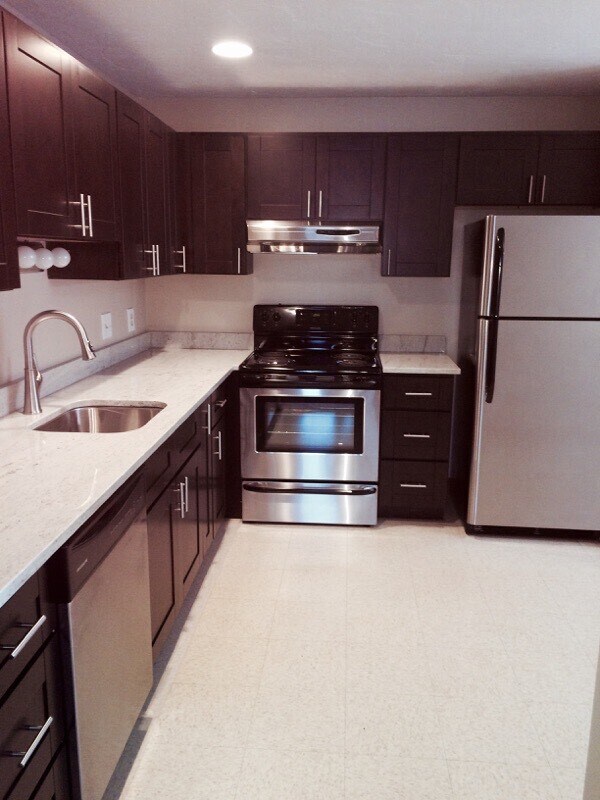 Primary Photo - 435 Granite St