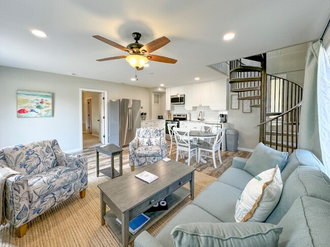 Foto del edificio - 2703 Homes Dr