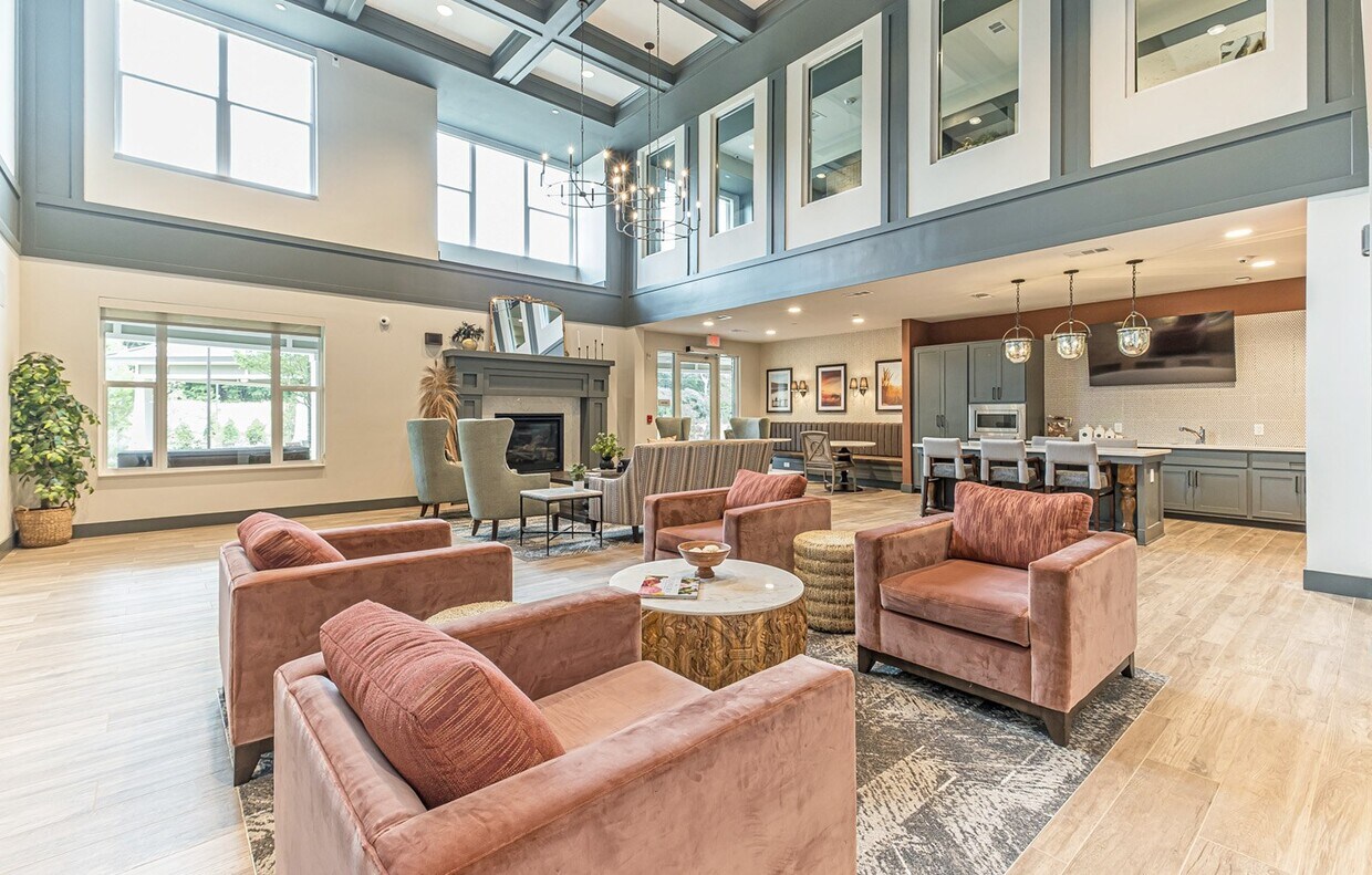 Foto principal - Grayson Ridge 55+ Apartments