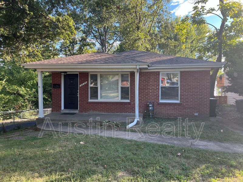 Foto principal - 8698 White Ave